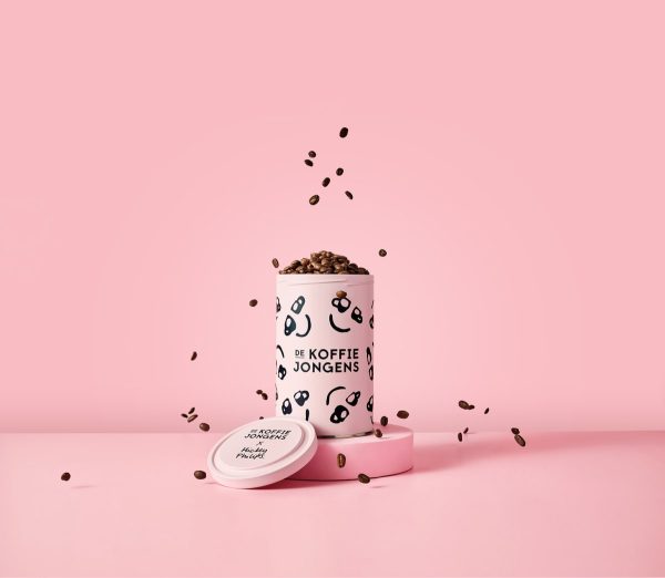 De Koffiejongens - mickey philips -Blik-met-vallende-bonen