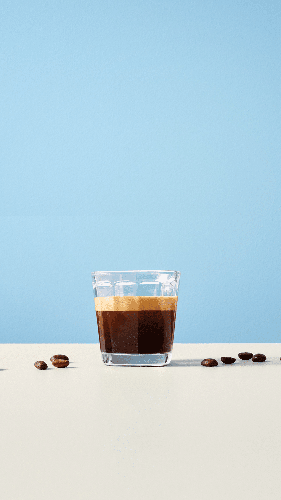 De Koffiejongens - espresso - ristretto blauwe achtergrond